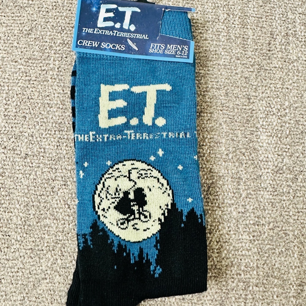 🧦 Men E.T. Socks